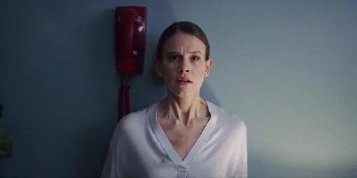 This image released by Paramount Pictures shows Sosie Bacon in a scene from "Smile." (Paramount Pictures via AP)